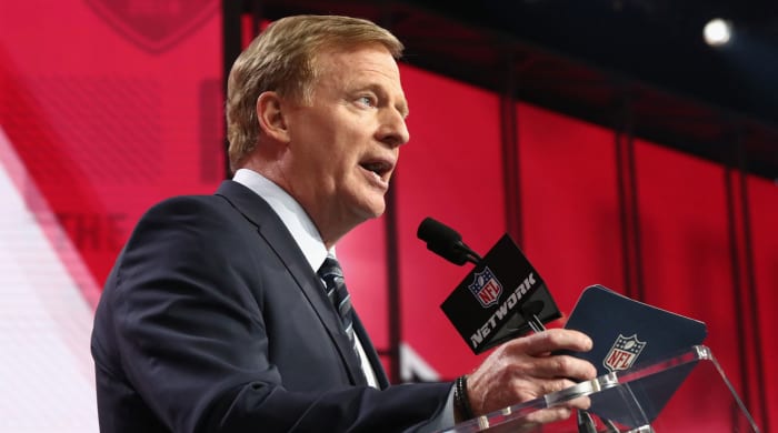 roger-goodell-nfl-draft-sports-illustrated-show.jpg